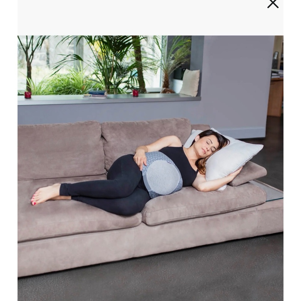 Babymoov dream belt pregnancy pillow ☁️ - Picture 5 of 8